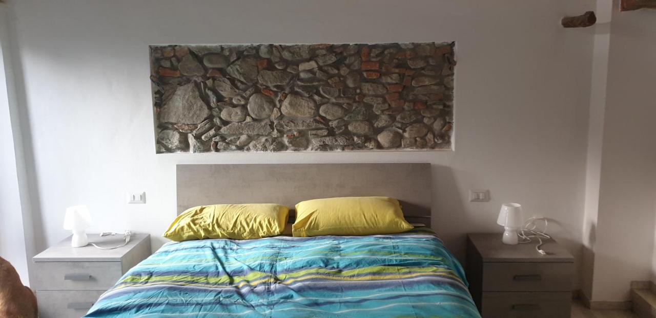 Casa Del Lago Travedona Esterno foto